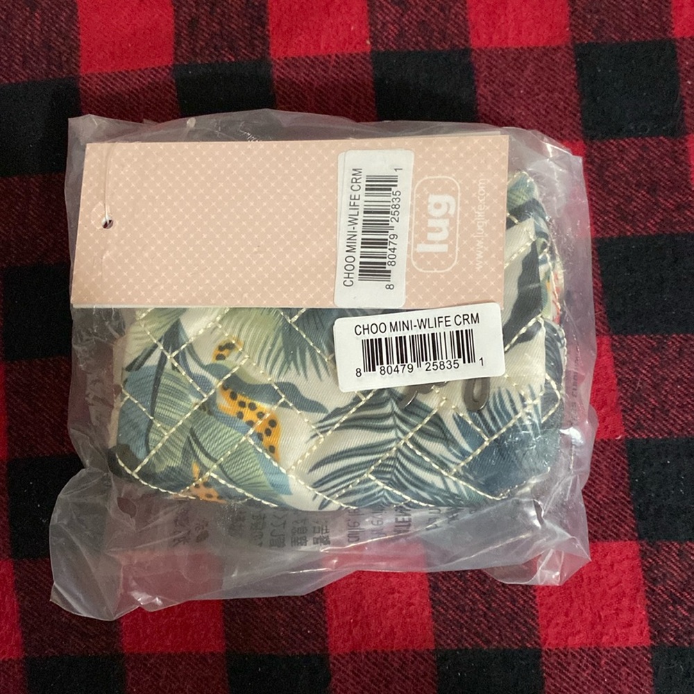 Lug Choo Choo mini pill case Wildlife Cream NIP/NWT RARE print